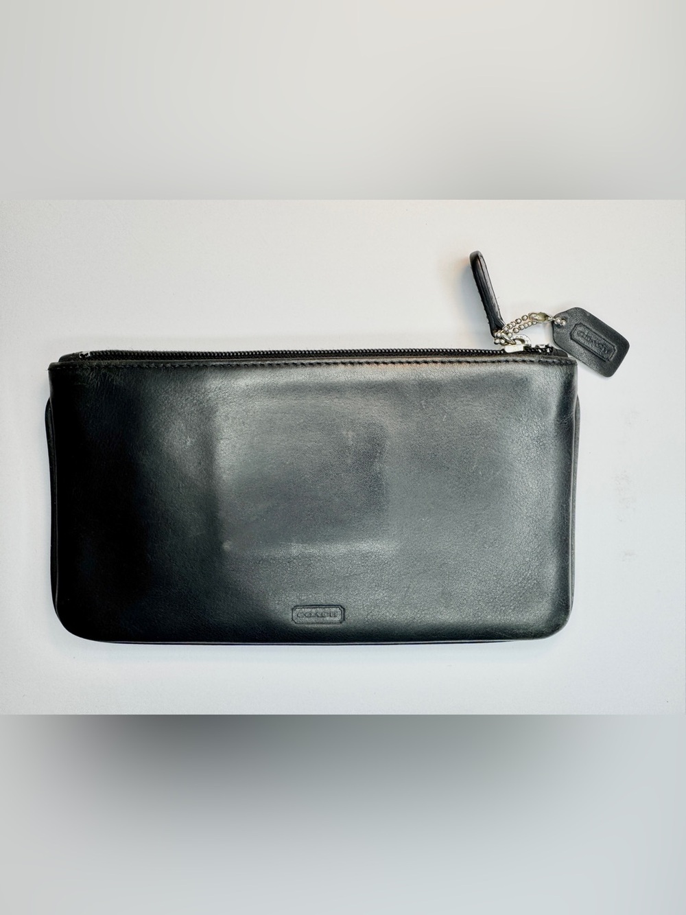 Vintage Coach Black Glovetanned Leather Skinny Pouch Zip Wallet Clutch